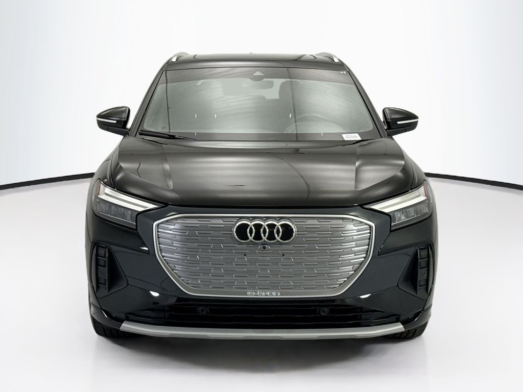 Thumbnail: 2023 Audi Q4 e-tron - 2