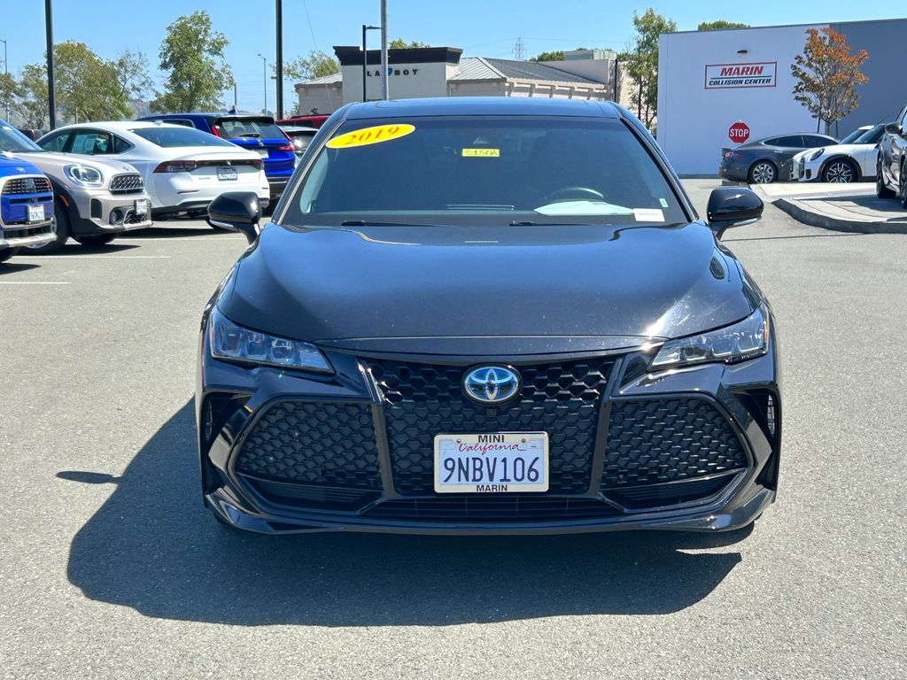 Thumbnail: 2019 Toyota Avalon - 8