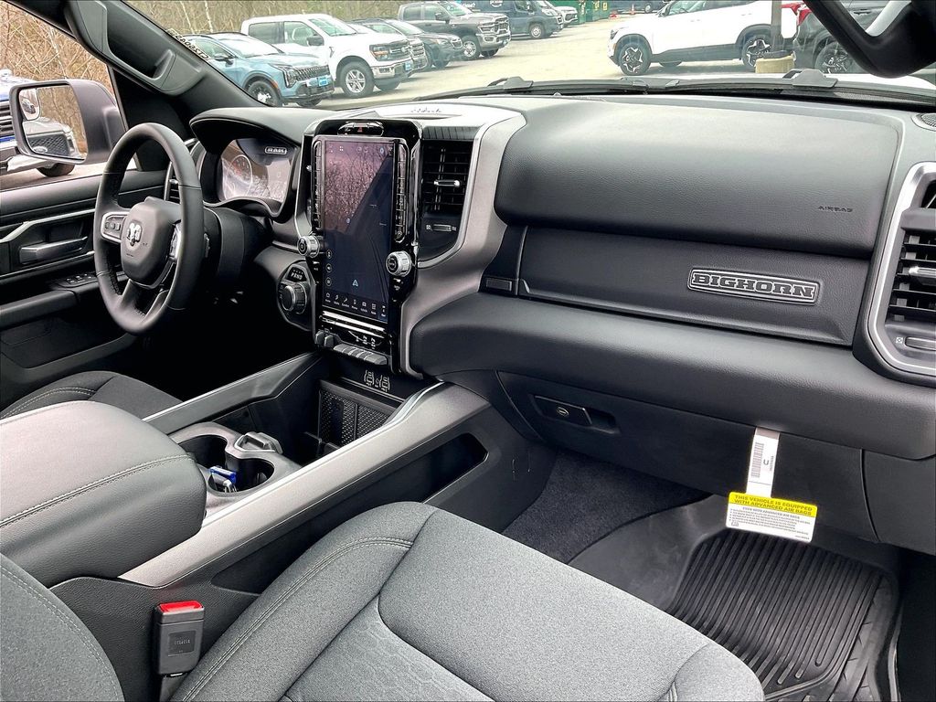 2026 Ram 1500 — photo 10