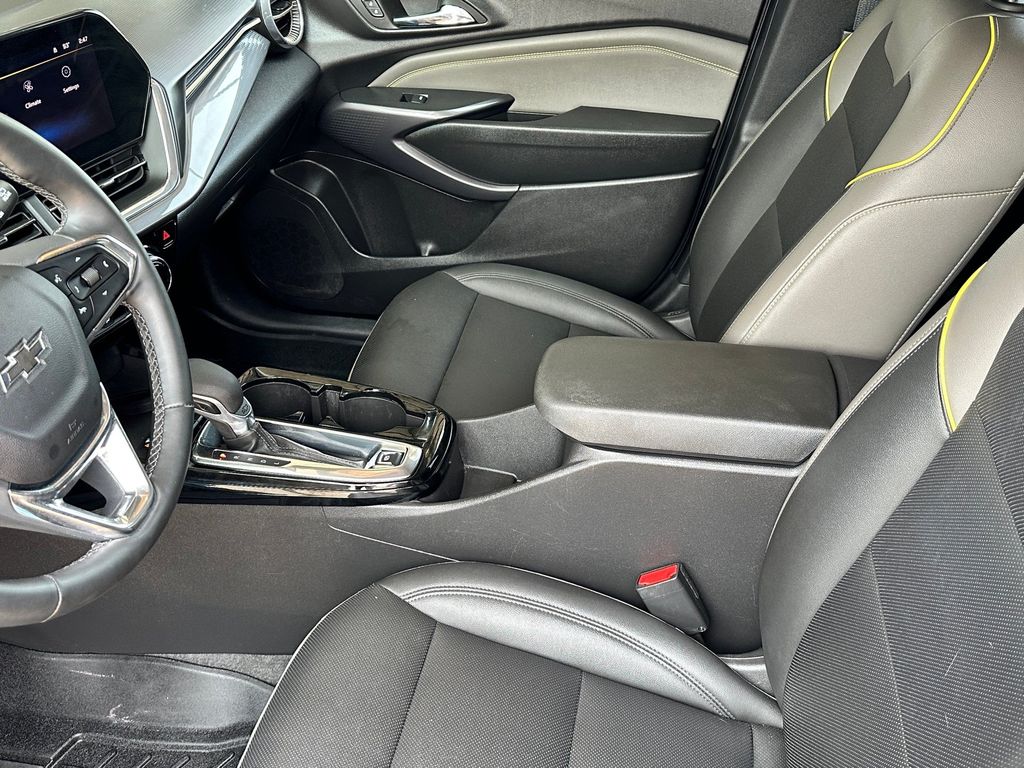 Used Car 2025 Chevrolet Trax  Activ For Sale Under $30,000 In Austin, Texas