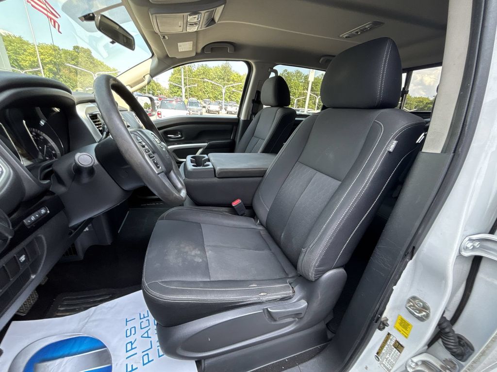 Used 2018 Glacier White Nissan SV image 13