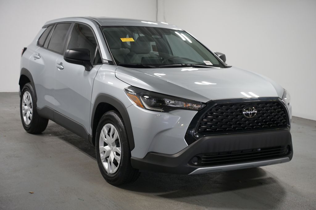 Thumbnail: 2024 Toyota Corolla Cross - 3