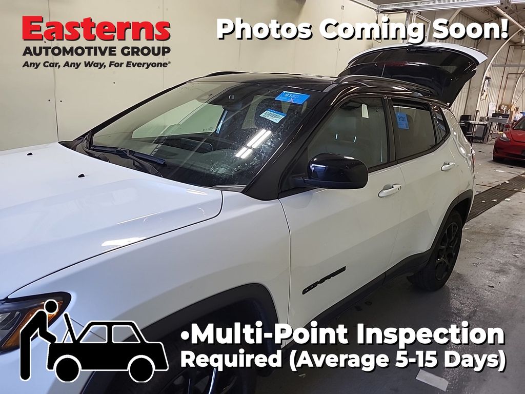 2023 Jeep Compass Altitude 4X4's photo