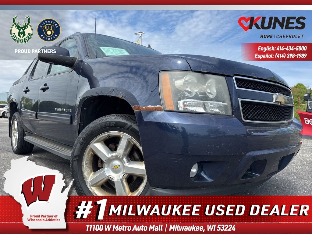 Imperial Blue Metallic 2011 Chevrolet Avalanche Pickup Truck Four-Wheel Drive 6-Speed Automatic