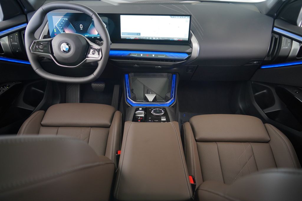 Thumbnail: 2026 BMW X3 - 13