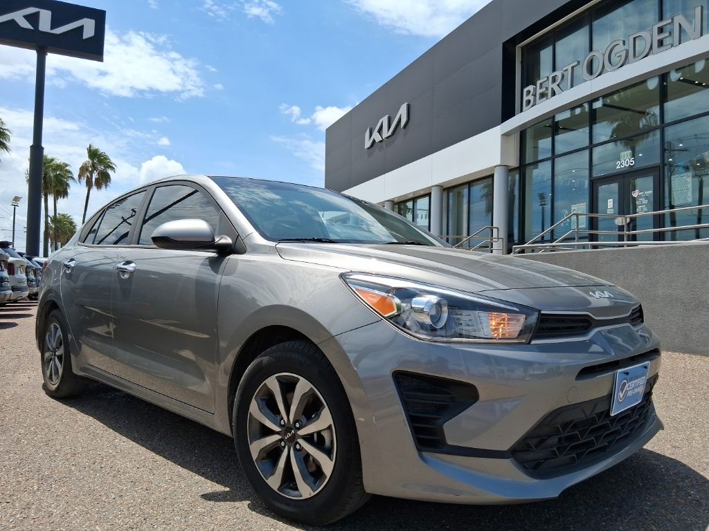 2022 Kia Rio S FWD