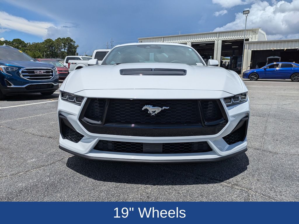 2025 Ford Mustang GT Premium Fastback