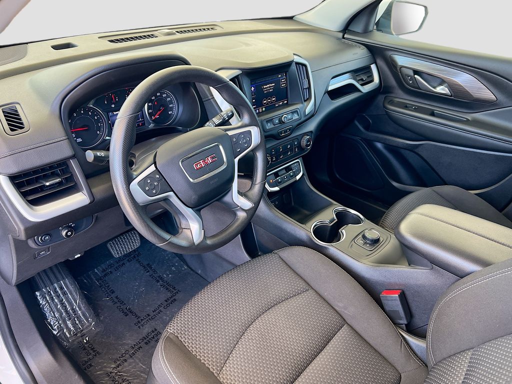 Thumbnail: 2024 GMC Terrain - 9
