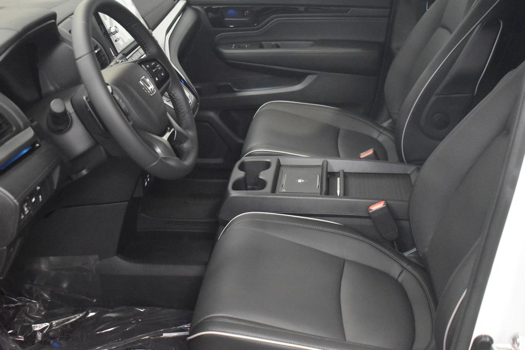 2025 Honda Odyssey Touring 20