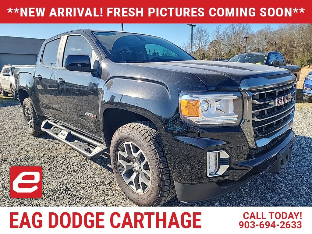 2022 GMC Canyon AT4 Crew Cab 4WD with Leather