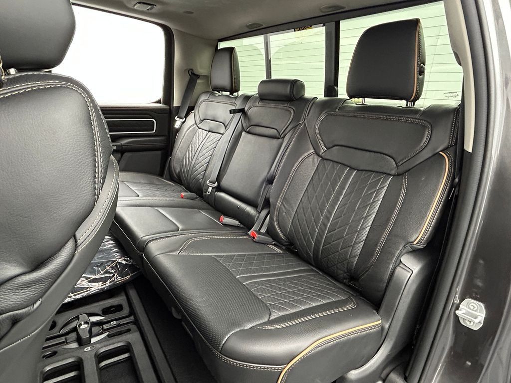 New 2026 Granite Crystal Metallic Clearcoat Ram Tungsten image 30