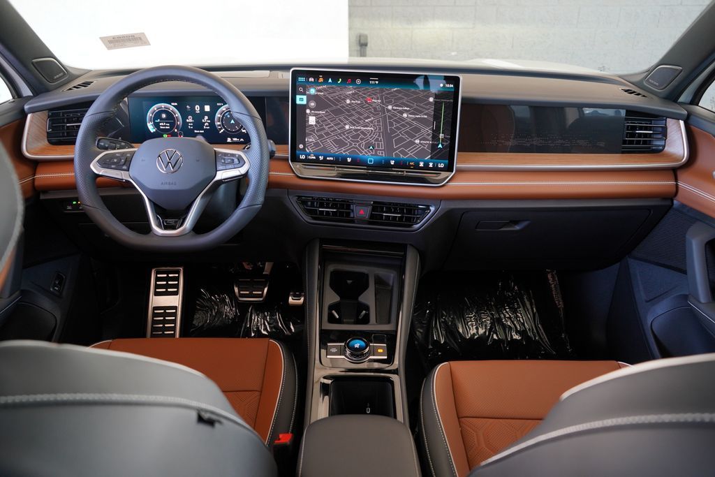 Thumbnail: 2026 Volkswagen Tiguan - 16