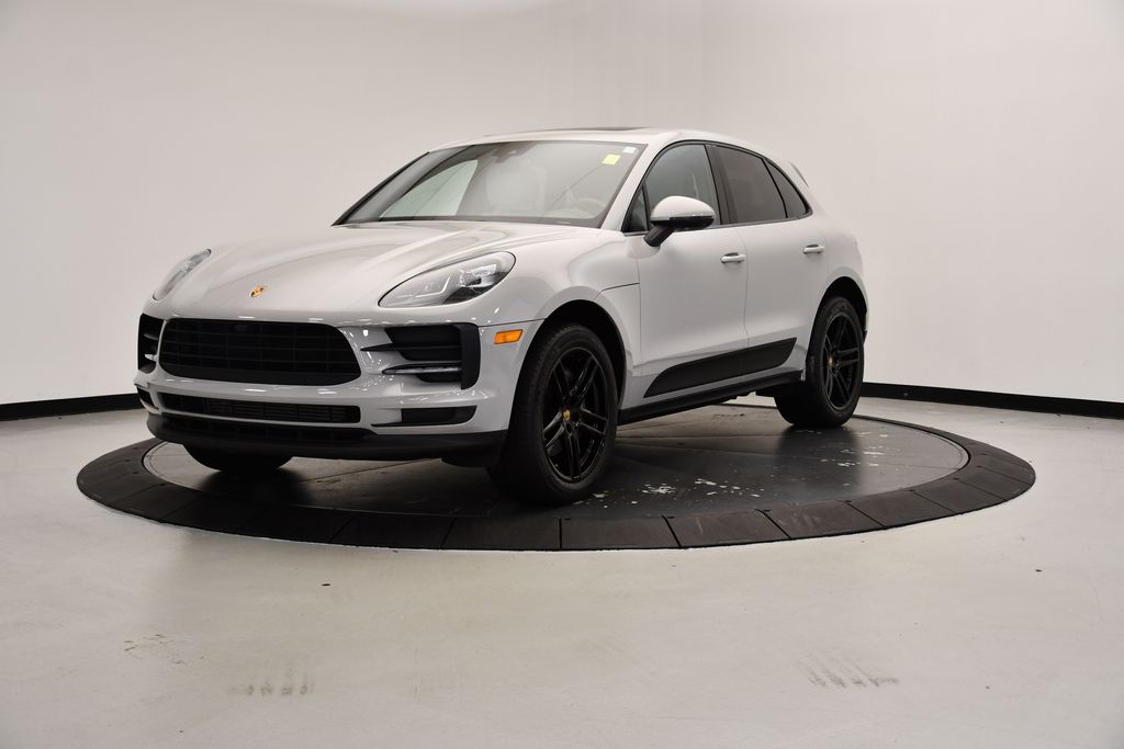 2021 Porsche Macan  -
                Fairfield, CT