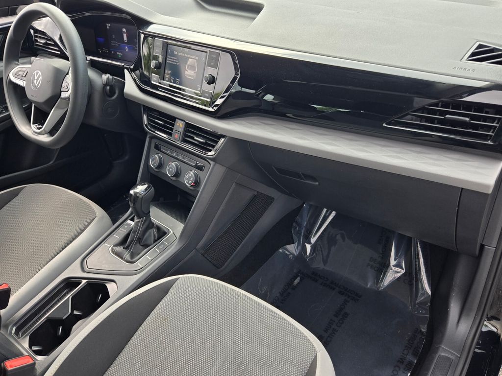 2022 Volkswagen Taos - $16,500