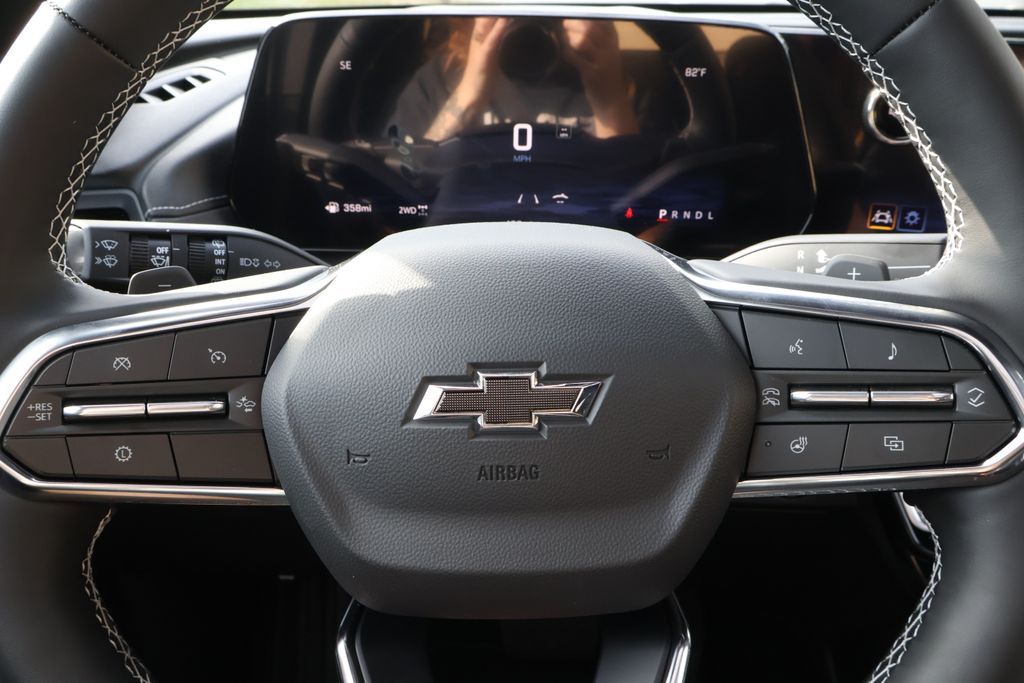 Thumbnail: 2026 Chevrolet Traverse - 22