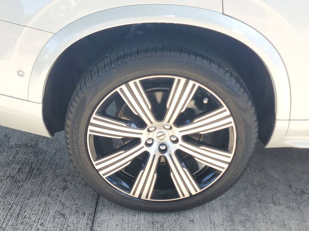 used 2022 Volvo XC90 Recharge Plug-In Hybrid car, priced at $41,995