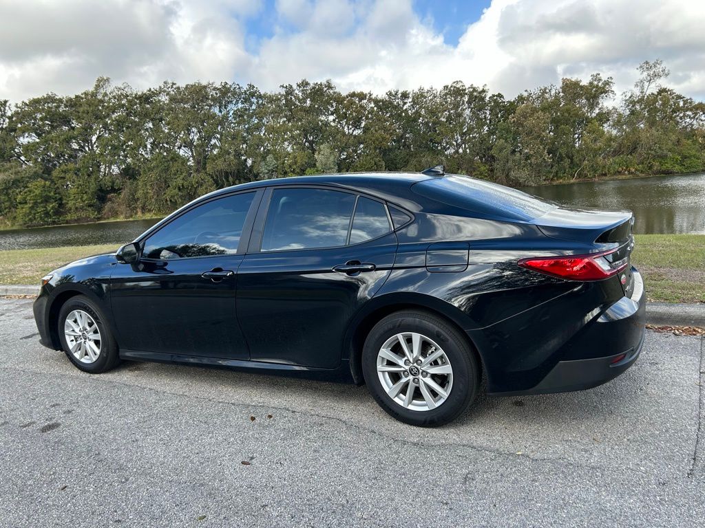 Thumbnail: 2025 Toyota Camry - 3