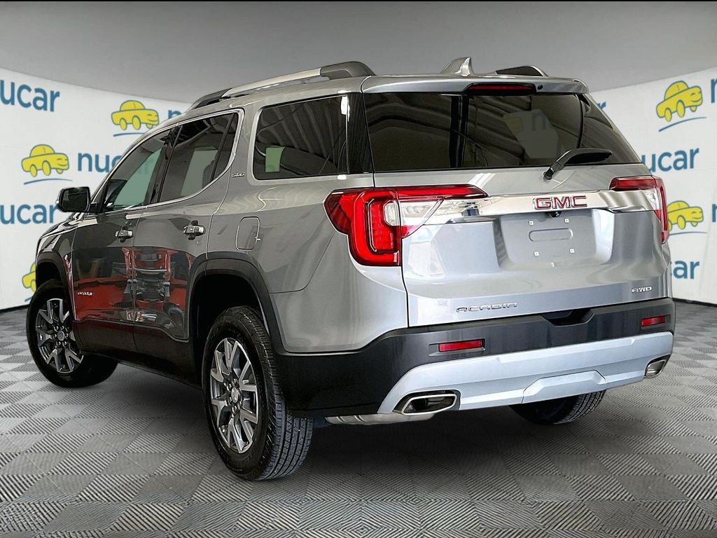 2023 GMC Acadia — photo 4