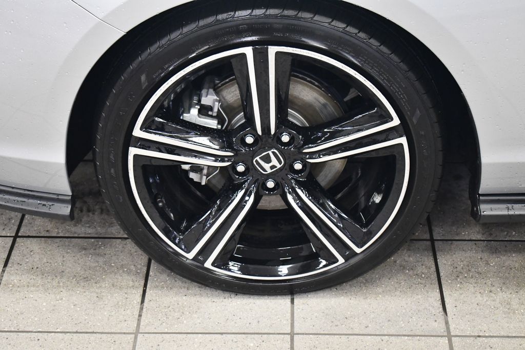 Thumbnail: 2025 Honda Accord - 14