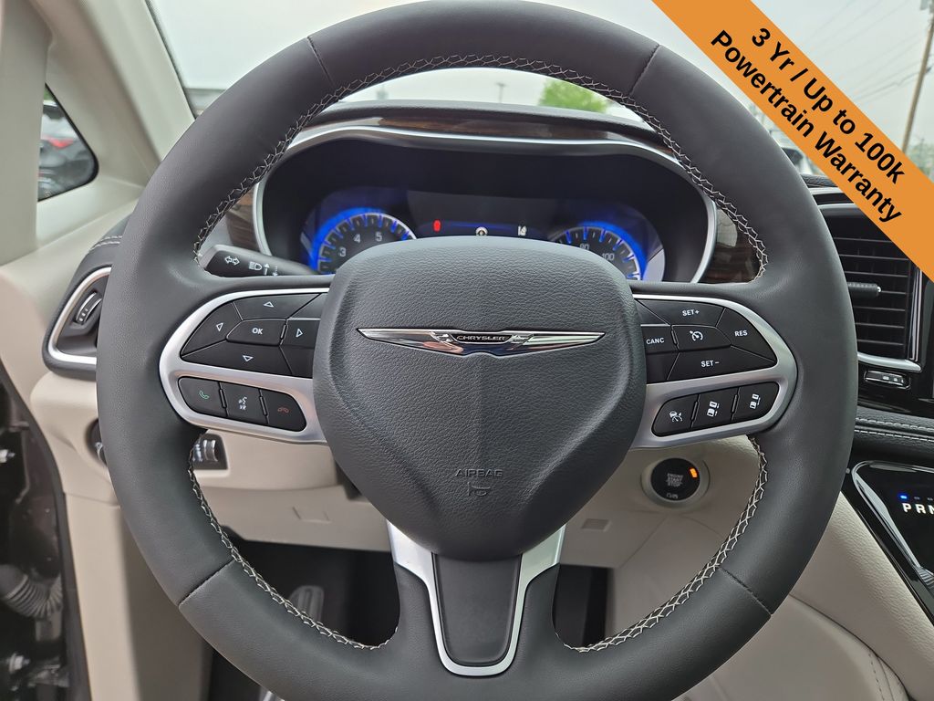 Used 2023 Chrysler Pacifica For Sale in Fort Wayne, IN