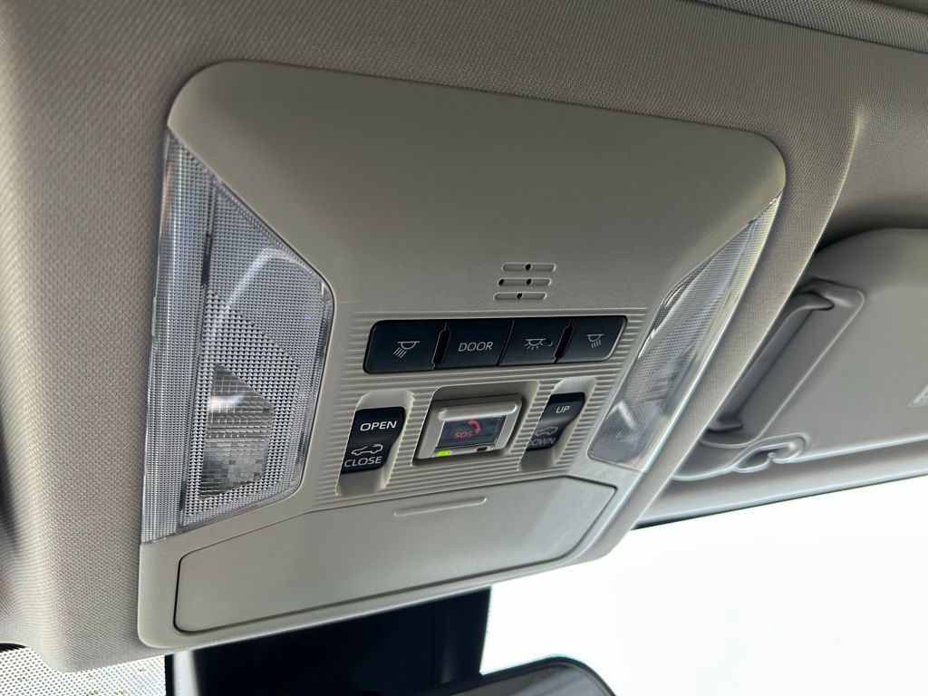 Thumbnail: 2023 Toyota RAV4 - 29