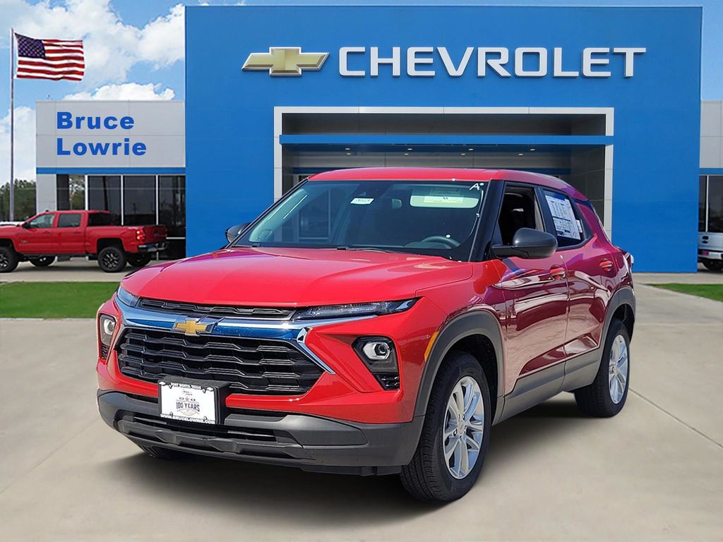 Red 2026 Chevrolet Trailblazer SUV / Crossover Front-Wheel Drive Continuously Variable Transmission