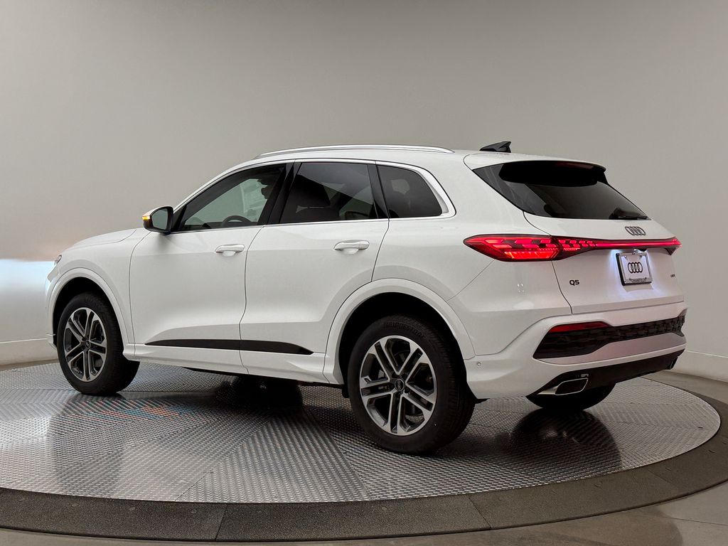 Thumbnail: 2026 Audi Q5 - 6