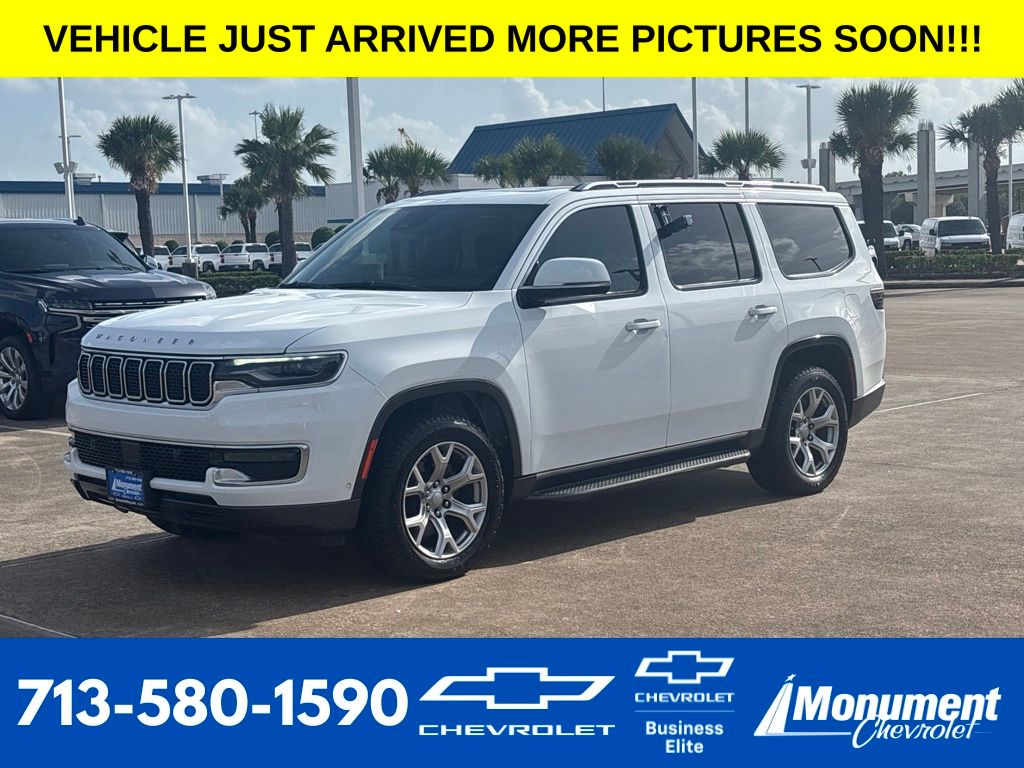Bright White Clearcoat 2022 Jeep Wagoneer SUV / Crossover 4X2 8-Speed Automatic