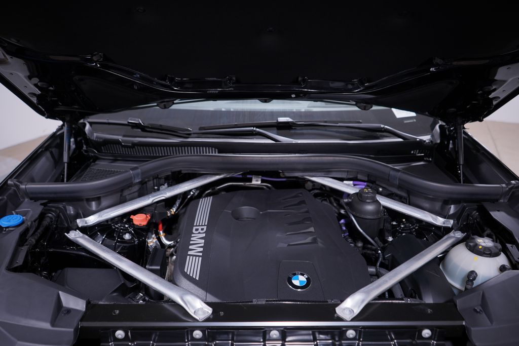Thumbnail: 2024 BMW X5 - 24
