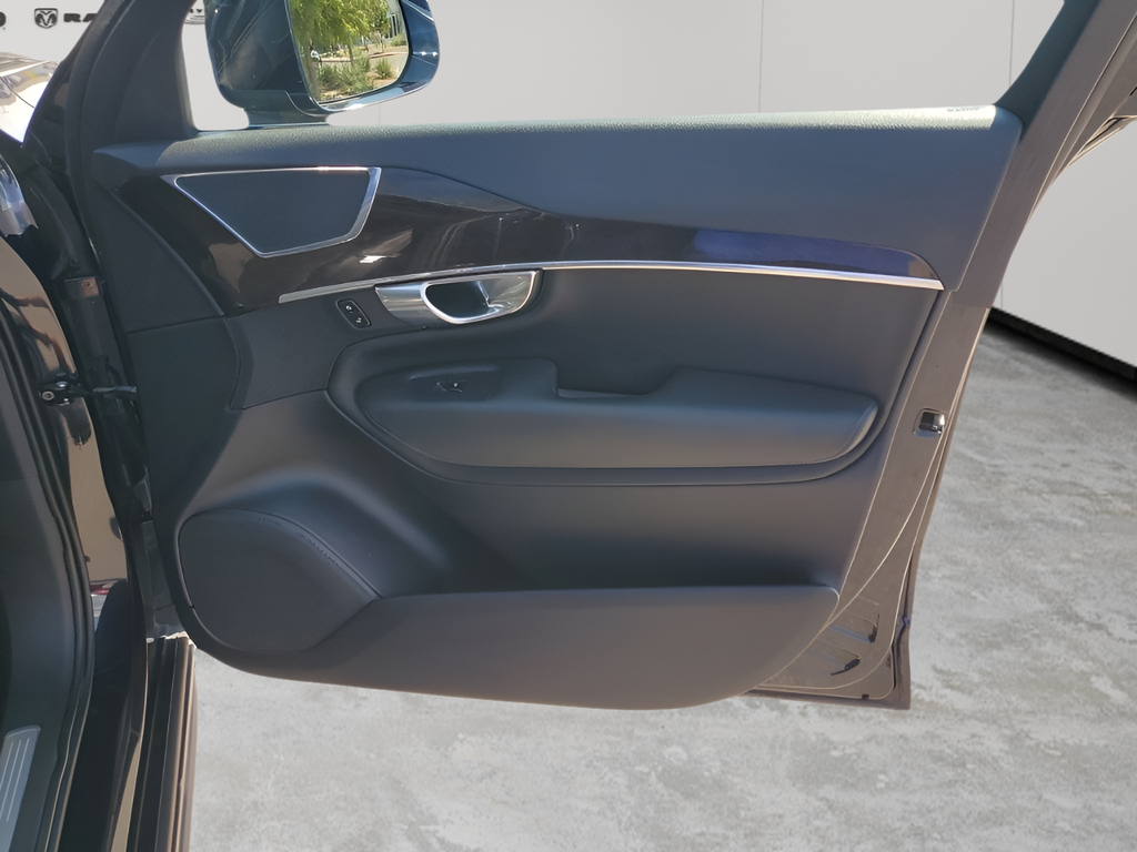 Used Car 2017 Volvo Xc90  T5 Momentum For Sale Under $20,000 In Austin, Texas