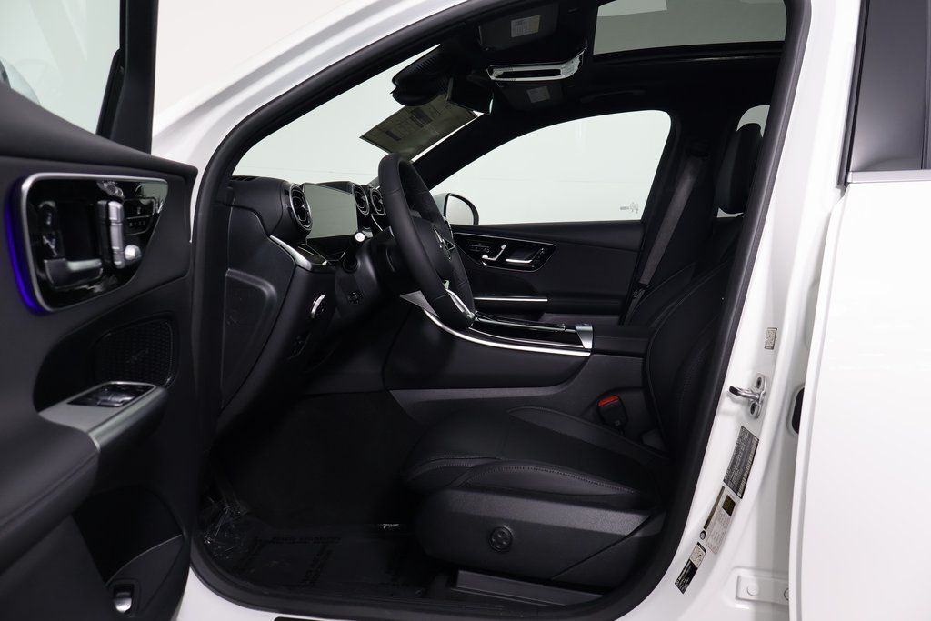 Thumbnail: 2026 Mercedes-Benz GLC - 5