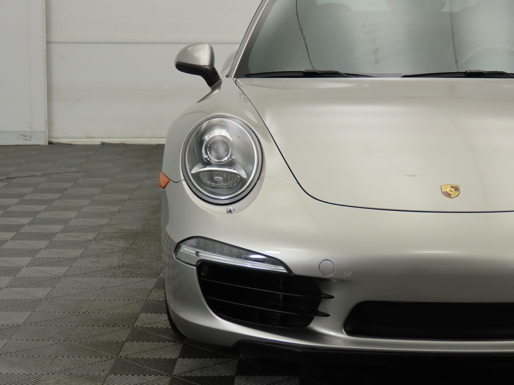 Thumbnail: 2013 Porsche 911 - 22