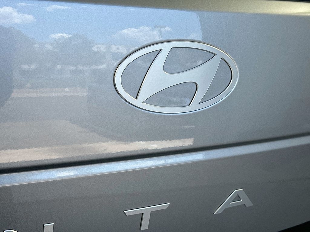 Thumbnail: 2027 Hyundai Santa Fe - 21