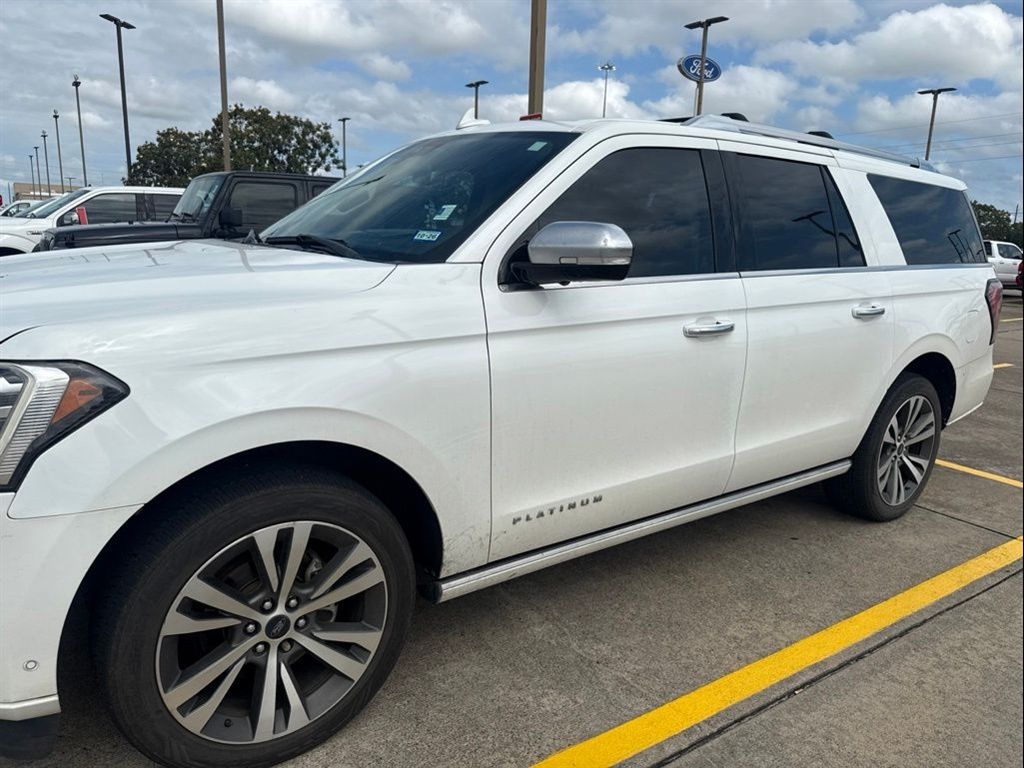 2020 Ford Expedition Max Platinum White at Community Honda