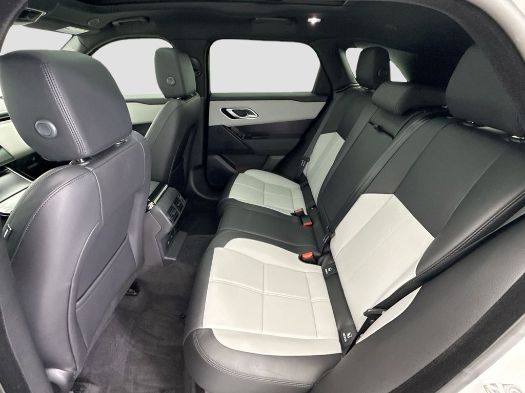 Thumbnail: 2026 Land Rover Range Rover Velar - 20
