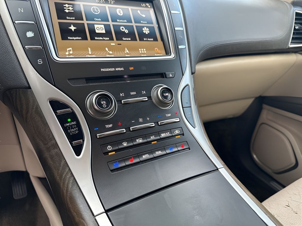 Used Car 2016 Lincoln Mkx  Reserve For Sale Under $15,000 In Austin, Texas