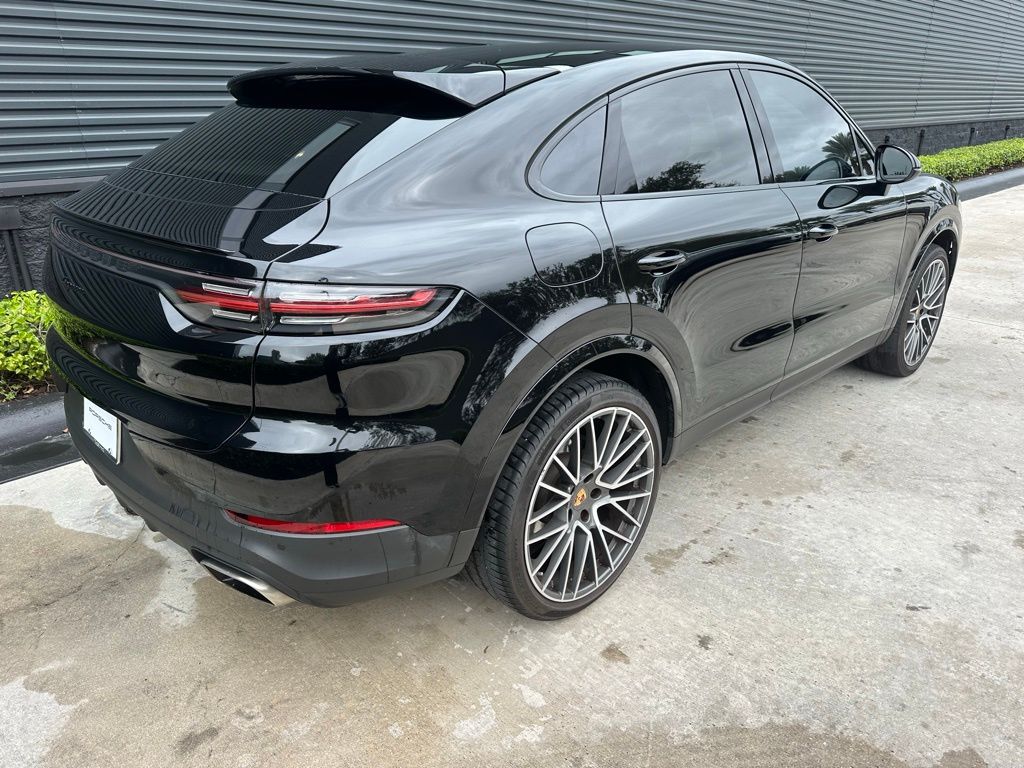 Thumbnail: 2023 Porsche  - 9