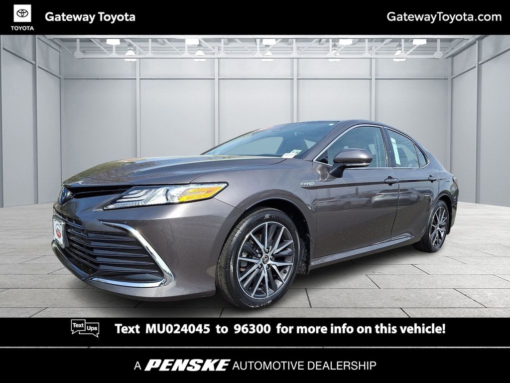 2021 Toyota Camry XLE -
                  Toms River, NJ