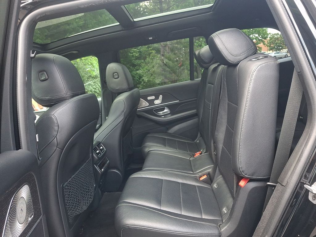 Thumbnail: 2021 Mercedes-Benz GLS - 10