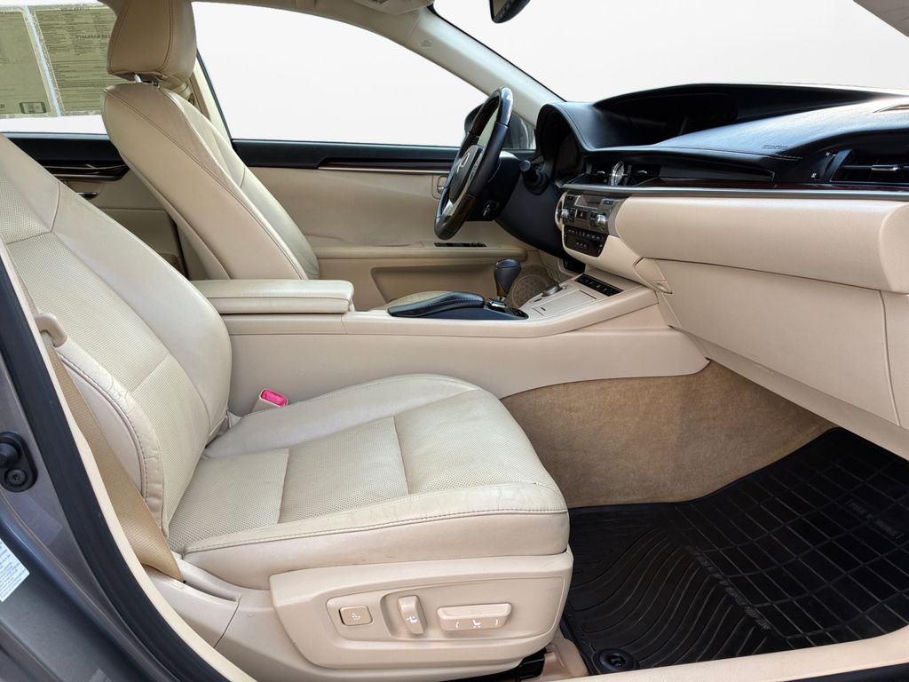 Used Car 2015 Lexus Es  350 For Sale Under $20,000 In Austin, Texas