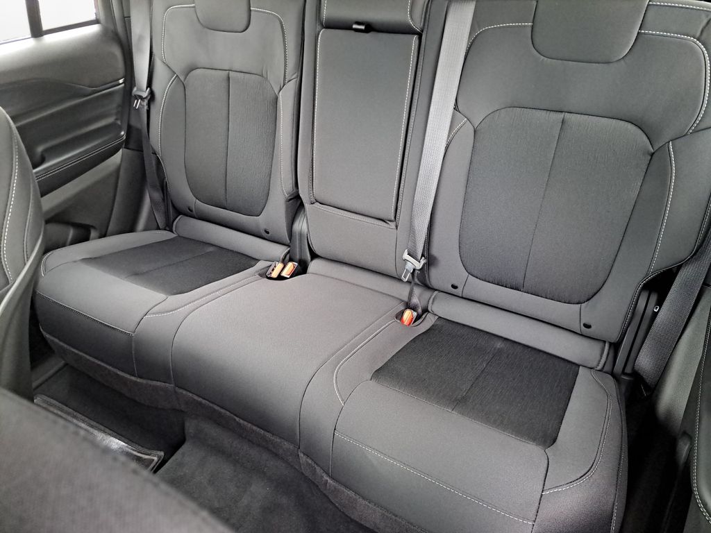 New Car 2025 Jeep Grand Cherokee  Laredo For Sale Under $35,000 In Austin, Texas