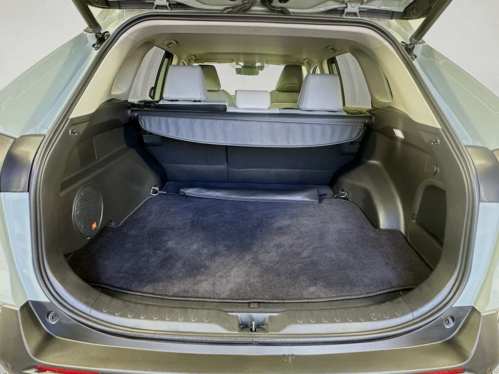 Thumbnail: 2023 Toyota RAV4 - 26