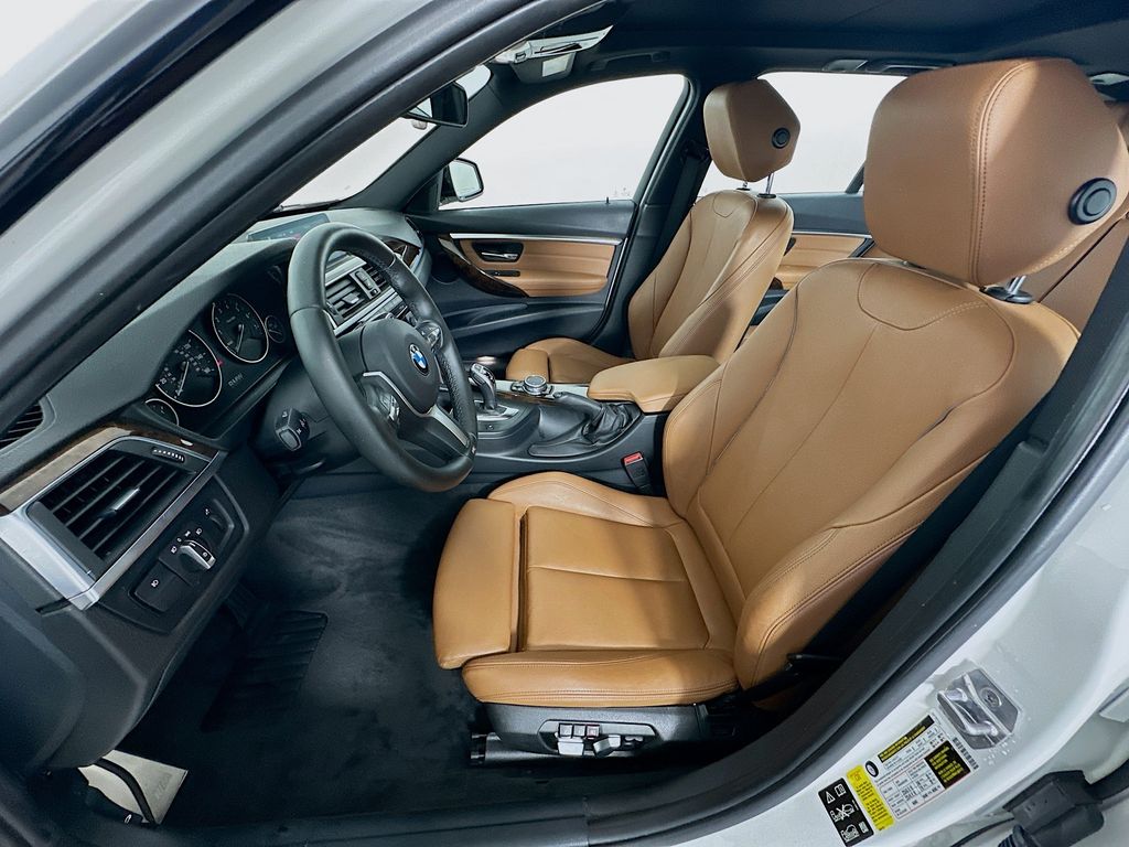 2016 BMW 3 Series 328i xDrive 22