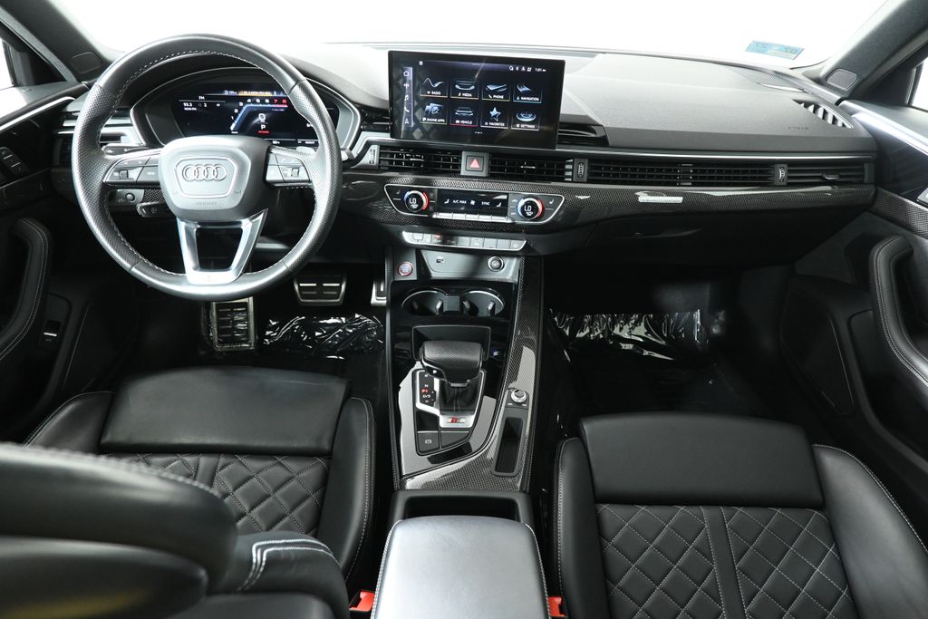 Thumbnail: 2023 Audi S4 - 4