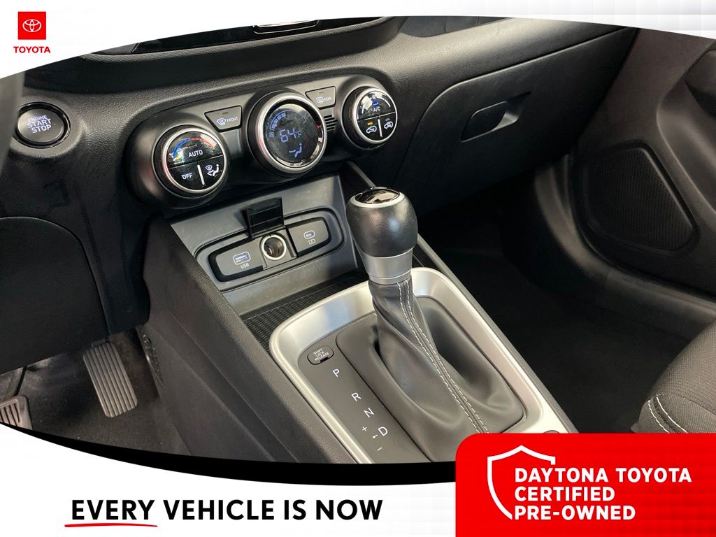 Used 2025 Hyundai Venue SUV