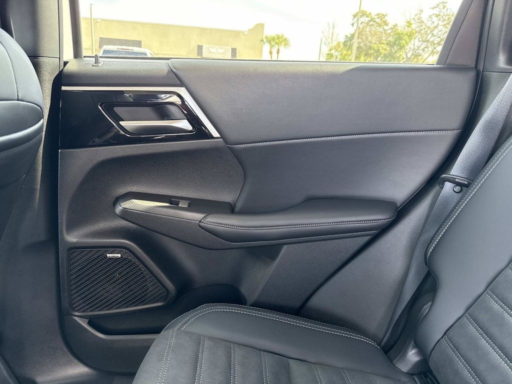 2026 Mitsubishi Outlander Trail Edition - Photo 16
