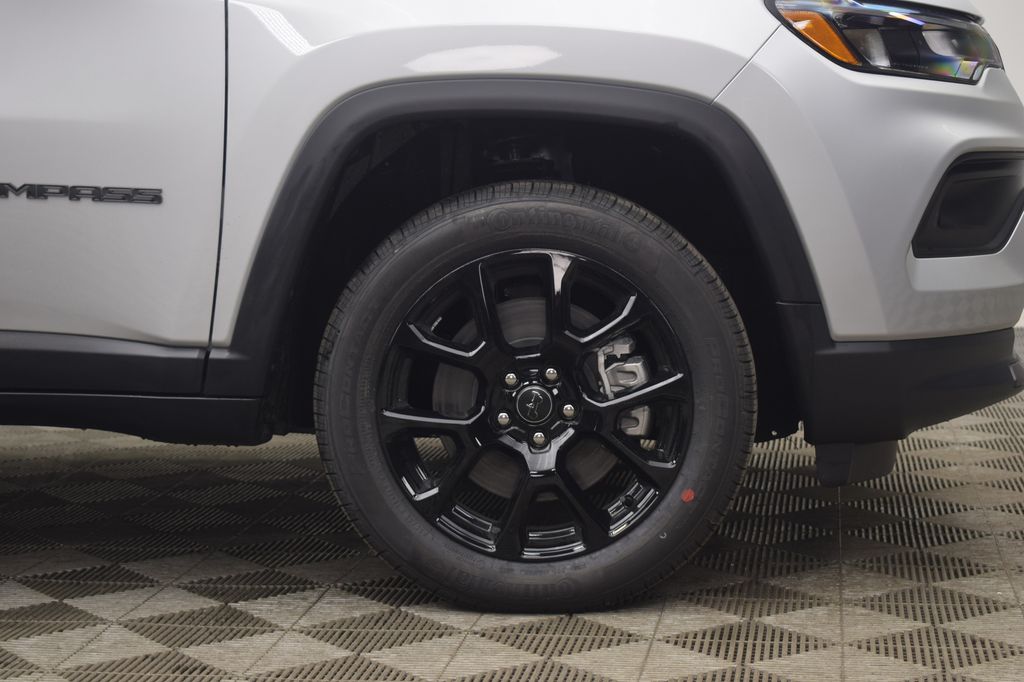 new 2026 Jeep Compass car, priced at $31,030