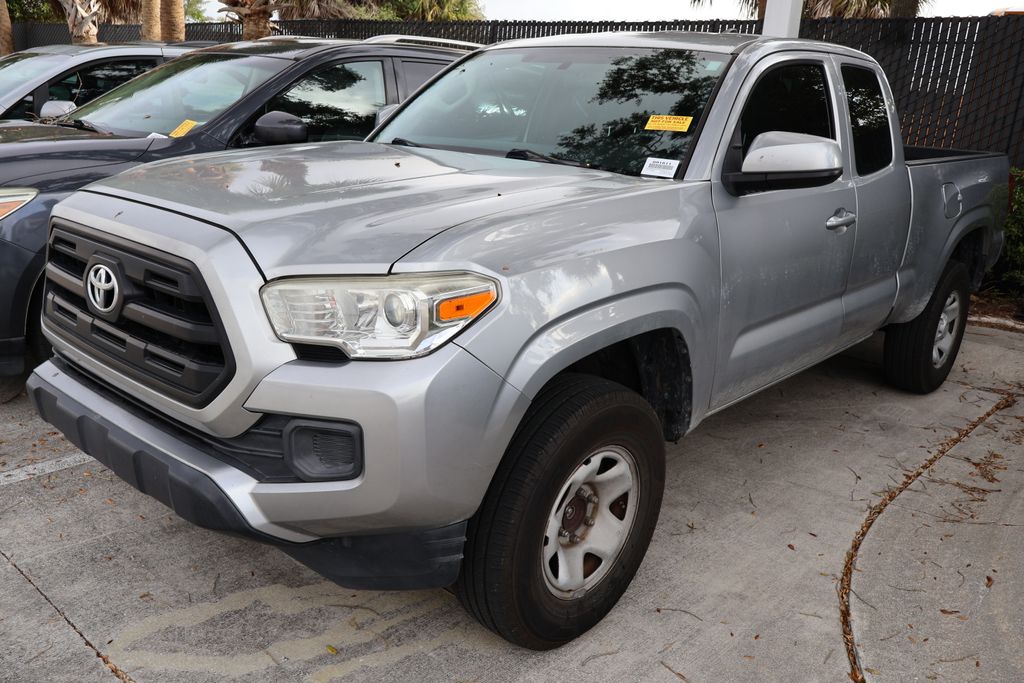 Thumbnail: 2017 Toyota Tacoma - 2