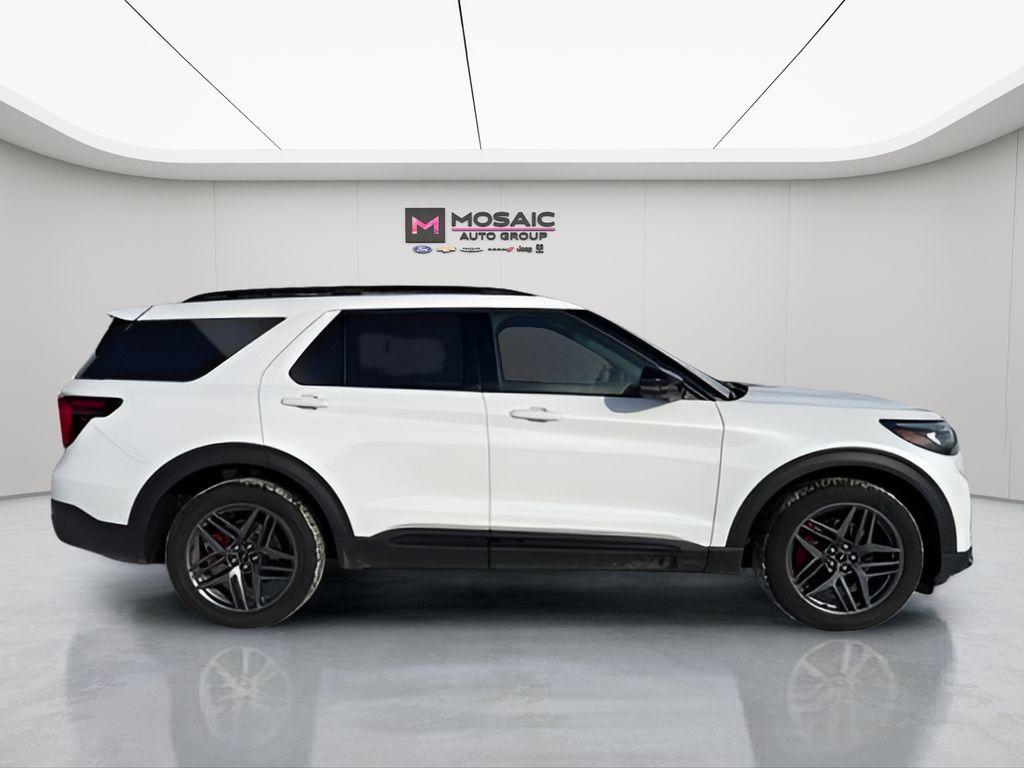 2025 Ford Explorer