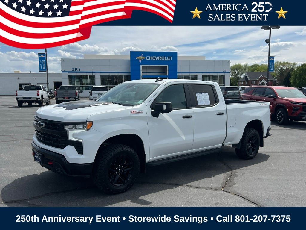 2024 Chevrolet Silverado 1500 LT Trail Boss Crew Cab 4WD
